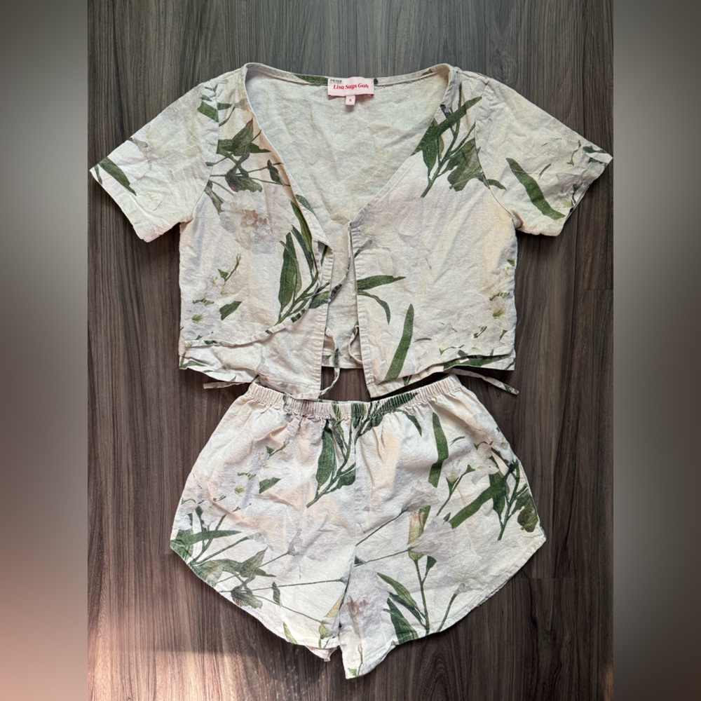 Lisa Says Gah Linen Capri Set